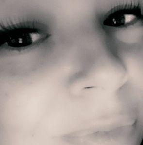 Meet your Posher, Chrissy